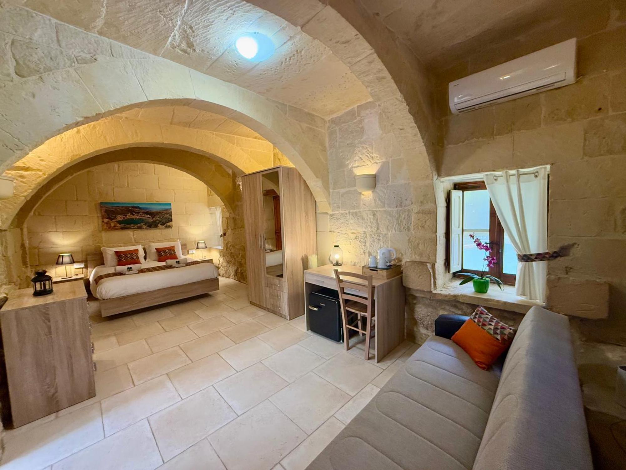 Ta' Matmura B&B Għarb Exterior foto