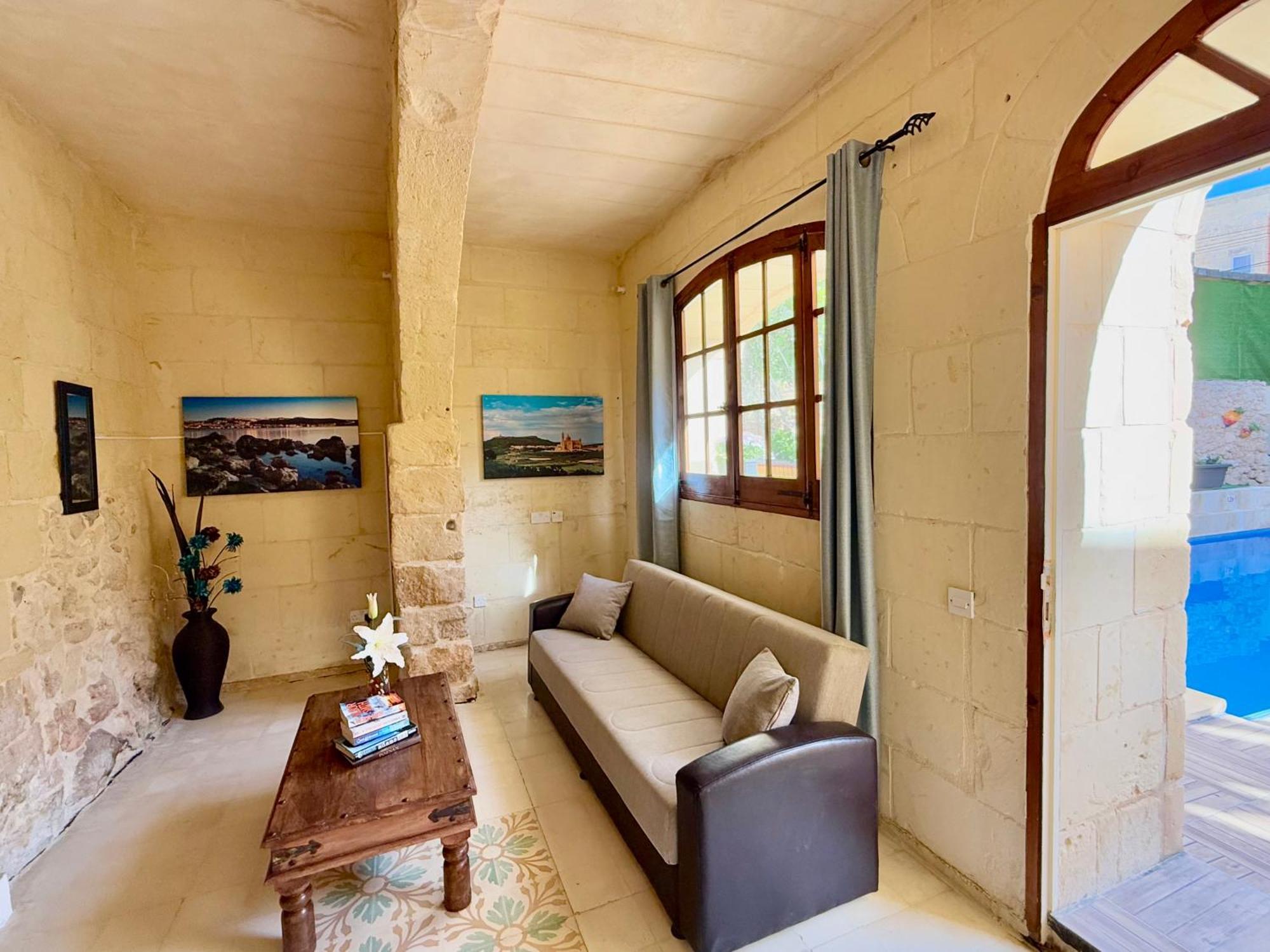 Ta' Matmura B&B Għarb Exterior foto
