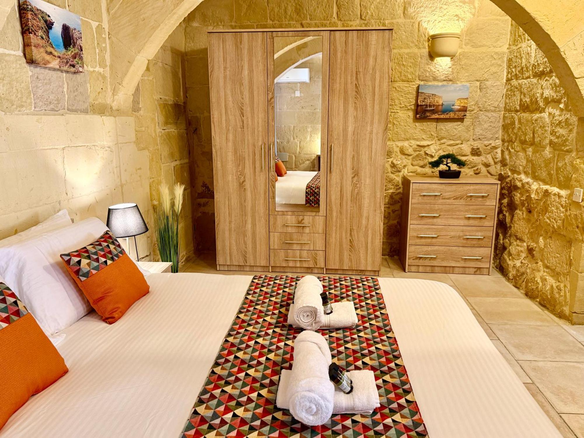 Ta' Matmura B&B Għarb Exterior foto